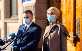 Raluca Turcan le transmite un mesaj de mulțumire medicilor și le cere românilor să fie responsabili