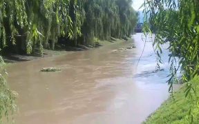 ISU Sibiu a intervenit la salvarea unui bărbat căzut în Râul Cibin