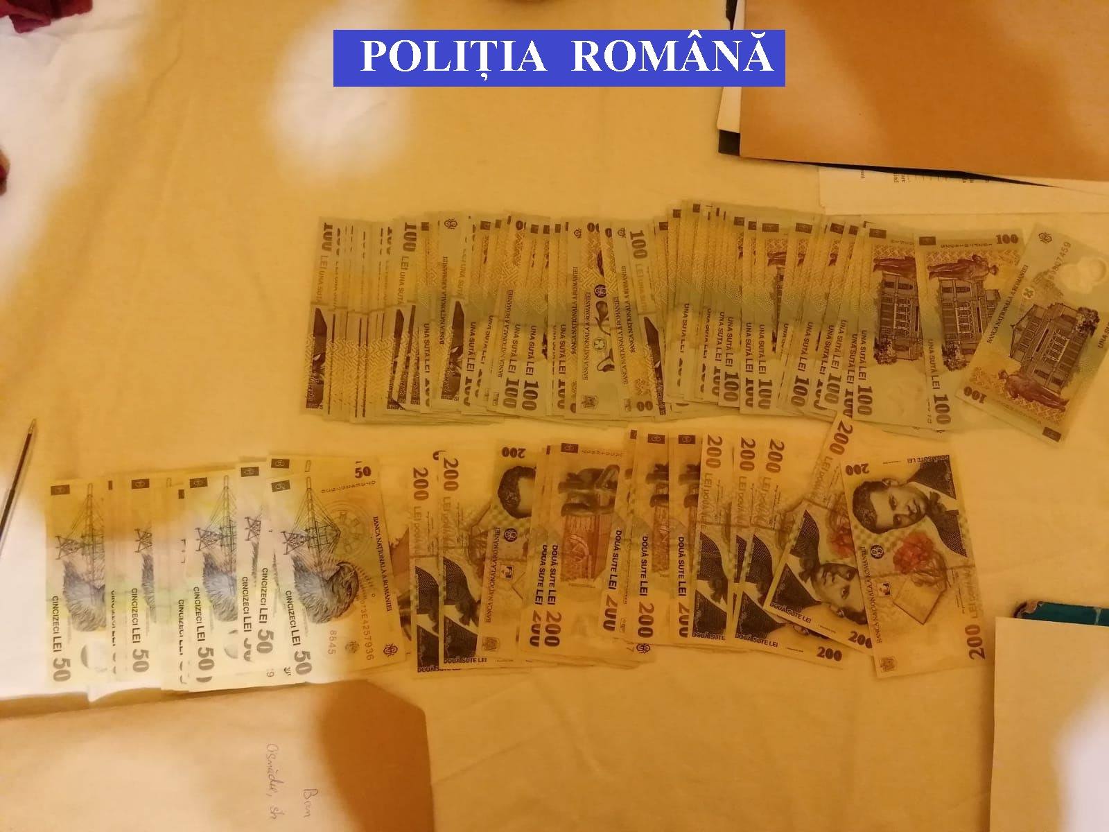 FOTO- Reținuți pentru contrabandă cu țigări FOTO- Reținuți pentru contrabandă cu țigări