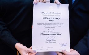 Biblioteca Județeană ASTRA Sibiu, decorată cu Medalia Aniversară „Centenarul Marii Uniri”