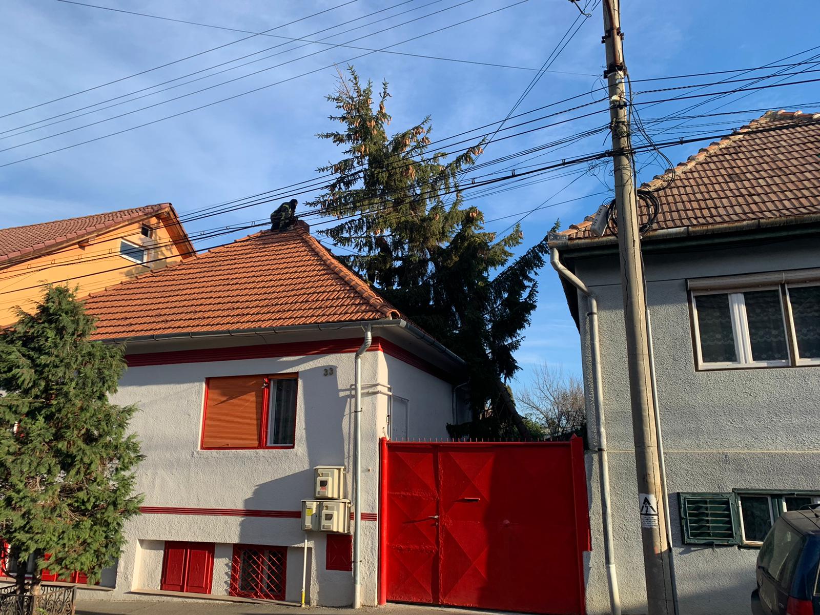 ISU Sibiu - 13 misiuni ca urmare a Codului Galben de vânt puternic