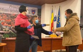 75 de medieșeni, premiați pentru implicarea în prevenirea și combaterea răspândirii noului Coronavirus