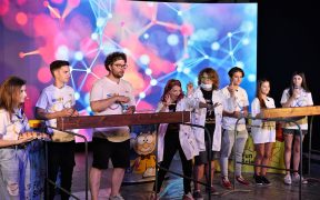 A 8-a ediție SCIKiDS Festivalul Științei s-a desfășurat în premieră online, cu 8 ore de conținut video live
