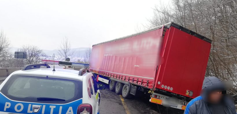 Accident rutier la intrarea în Tălmaciu dinspre Vâlcea