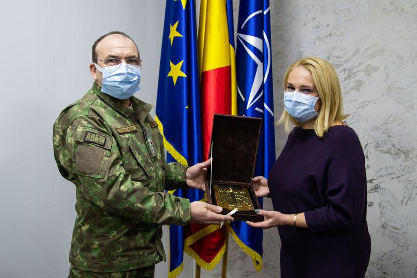 Cadre didactice ale AFT, premiate de revista Gândirea Militară Românească