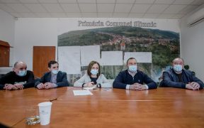 Cavalerii Turnului Înclinat din Slimnic au discutat cu conducerea CJ despre Statutul de Sat European de Tineret 2021