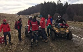 Un grup de turiști a sărit în sprijinul salvamontiștilor sibieni