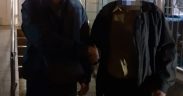 Acte de identitate și bani, găsite de un jandarm sibian, au fost restituite proprietarului