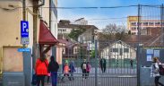 Peste 4.100 de elevi sibieni susțin Examenul de Evaluare Națională pentru clasa a IV-a 