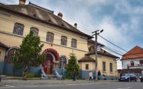 Nu au existat clase ce au cursurile suspendate din cauza cazurilor de îmbolnăvire de COVID-19