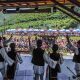 Festivalul „Bujorul de Munte” înflorește, în cântec și joc, la Gura Râului