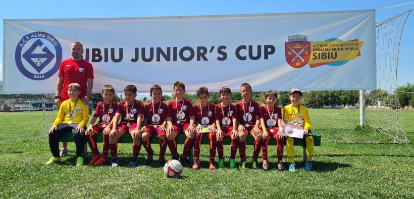 Juniori ASFC Interstar Sibiu,născuți în anii 2014, 2013 și 2006, au adus medalii acasă