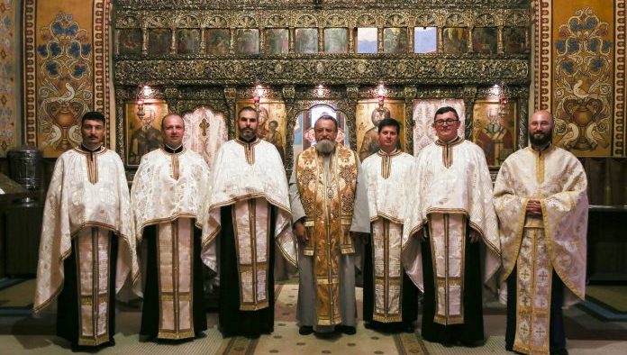 Şase preoţi au fost hirotesiţi duhovnici la Sibiu