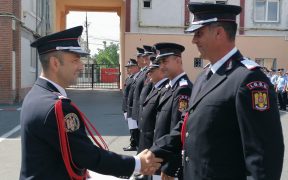 ISU Sibiu a avansat în grad 86 de cadre militare
