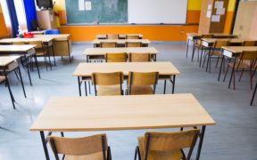 Concursul „Ştiu şi aplic - Securitatea şi sănătatea în muncă se dobândeşte de pe băncile şcolii”
