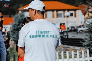 VIDEO- FOTO Munții Cindrel, răsfățați de autorități și localnicii din comuna Sadu printr-o acțiune de ecologizare