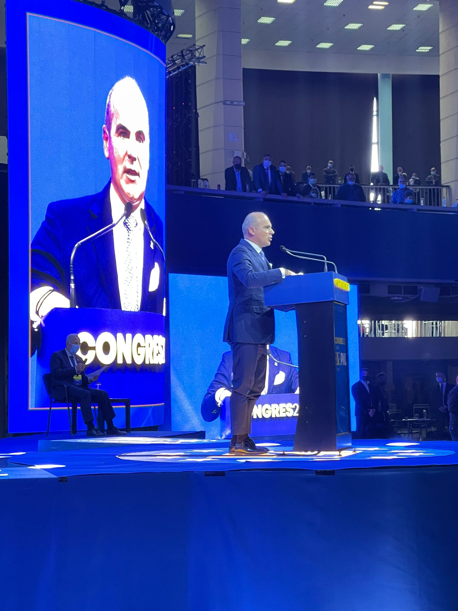 FOTO Congresul PNL- Liberalii își aleg astăzi președintele