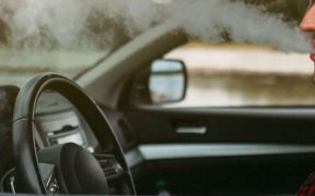 Medieșean prins la volan drogat, cu cannabis