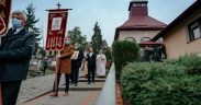 Hram şi momente de sărbătoare la Biserica „Sfinţii Apostoli Petru şi Pavel” din cimitirul Municipiului Mediaş