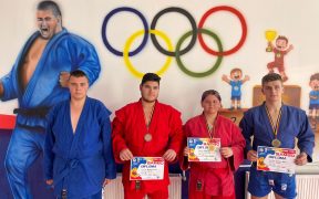 Alexia Popescu, Darius Scheau, Alin Becher și Raul Șoroștinean sunt campionii Sibiului la Campionatul Național de Sambo pentru cadeți