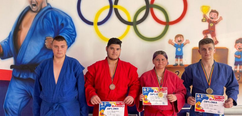 Alexia Popescu, Darius Scheau, Alin Becher și Raul Șoroștinean sunt campionii Sibiului la Campionatul Național de Sambo pentru cadeți