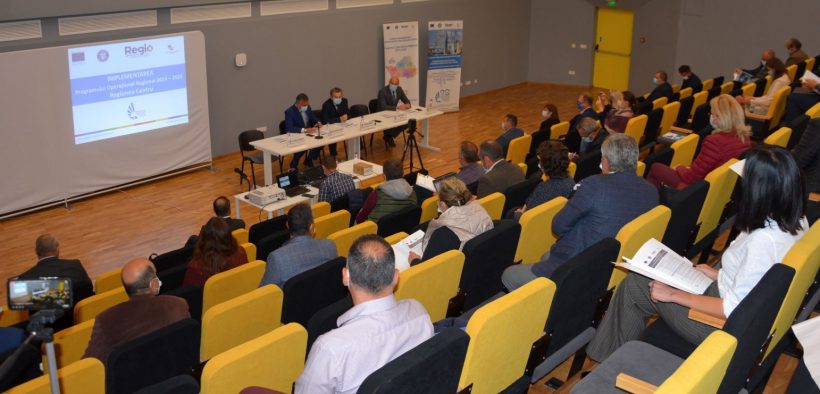Alba Iulia, Sfântu Gheorghe, Sibiu și Brașov au dat cele mai bune echipe la dezbaterile pe tema educației din Regiunea Centru