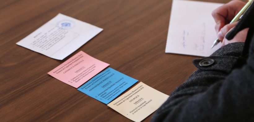 Opt teologi, prezenți la sesiunea de toamnă a examenului de capacitate în Arhiepiscopia Sibiului