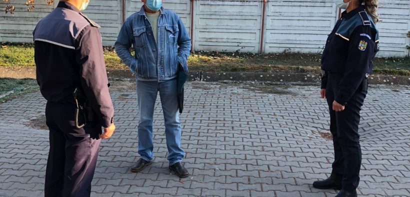 Cetățenii și operatorii, informații de polițiști despre noile reglementări anti-COVID
