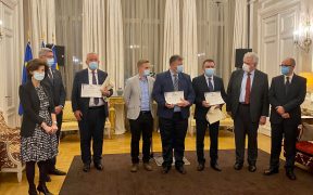 Sibiul, premiat la concursul ”Orașul durabil 2021” de ambasadoarea Franței în România