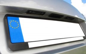 Schimbare majoră la numerele de înmatriculare din România
