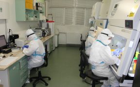 SCJU Sibiu reduce prețul testării RT-PCR la cerere pentru diagnosticarea infecției cu SARS CoV-2 la 180 lei