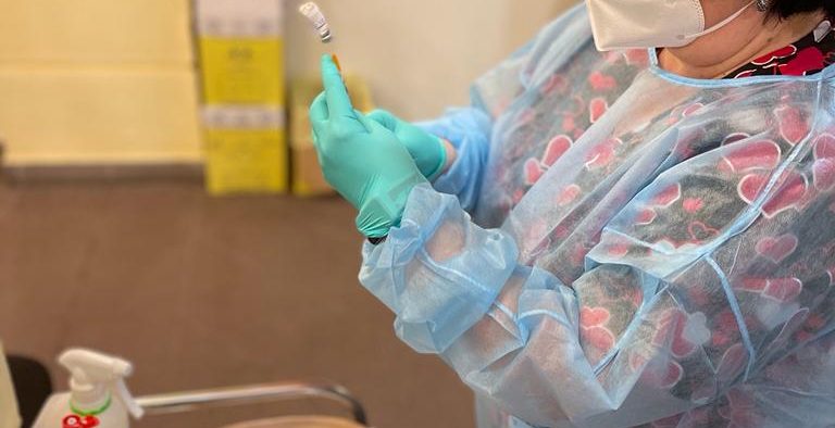 Peste 300 de persoane s-au vaccinat în acest weekend la Sala Thalia