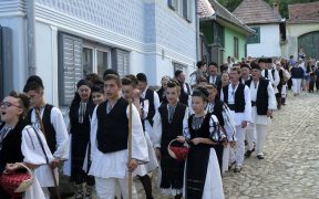 ,,Nunta Ciobănească,, spectacol de teatru din Rășinari, răsună pe meleaguri  europene ca model de bună practică