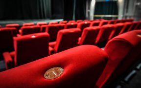 Teatrul Gong suplimentează numărul de locuri la spectacole