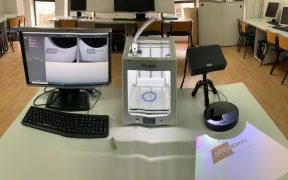 ULBS a investit peste 2.000.000 de lei în laboratorul ”Tehnologii și echipamente de prelucrare CNC”