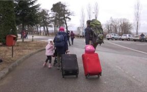 Sibienii și-au golit cămara, ducând saci și cutii la punctele de colectare ajutoare pentru refugiați