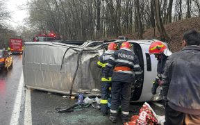 Accident grav pe Hula Bradului. Cinci persoane au ajuns la Urgenţe