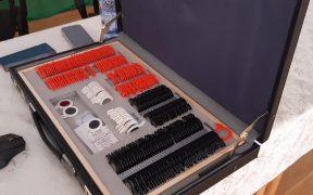 Screening oftalmologic gratuit pentru elevii de la Centrul Școlar de Educație Incluzivă Turnu Roșu