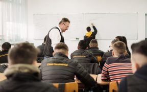 Încep înscrierile în clasele Continental în Sistem de Învățământ Profesional Dual