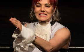 Maia Morgenstern ne dă ”O lecție de bune maniere”, la Festivalul Tânăr de la Sibiu