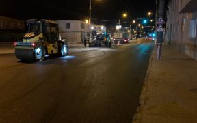 Mediaș: Asfaltări nocturne pe Șoseaua Sibiului