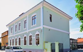 Școala nr. 12 are 6 săli de clasă noi, cabinet medical și sală de sport