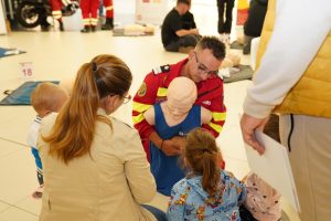 ISU Sibiu a marcat prima ediție a ”Maratonului Resuscitării” ISU Sibiu a marcat prima ediție a ”Maratonului Resuscitării”