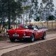 Parada automobilelor clasice, conduse de ”Distinguished Gentlemen”