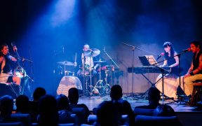 „Așteptându-l pe Ulise”, pe scena Gong. Spectacol de teatru-concert.