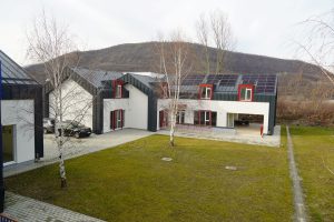 Casă nouă pentru copiii de la centrele de plasament din Orlat și Turnu Roșu