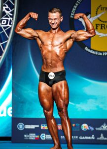 Culturiștii sibieni au cucerit podiumul la Campionatul Național de Culturism și Fitness