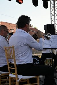 Cum a fost la Vinotopia, eveniment dedicat iubitorilor de vin, tradiție și muzică