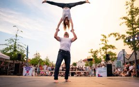 FITS 2026: A șaptea zi include conferința specială Cristian Mungiu în dialog cu Octavian Saiu, IBSEN 200, Întoarcerea la stele — Sibiu / Un spectacol de Lemi Ponifasio și zeci de evenimente în aer liber